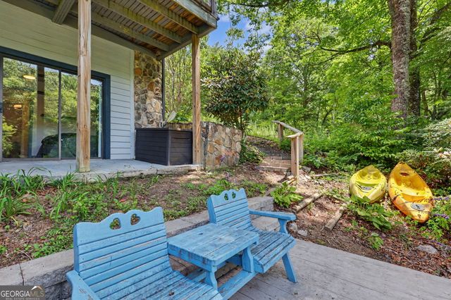 181 Dam Lake Drive, Dillard, GA 30537