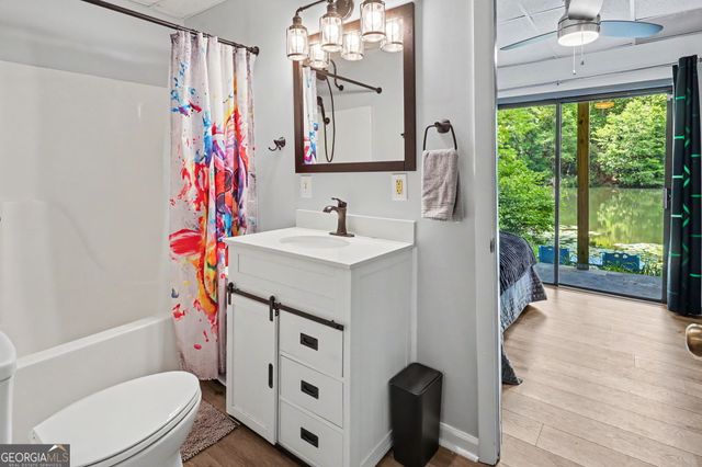 181 Dam Lake Drive, Dillard, GA 30537