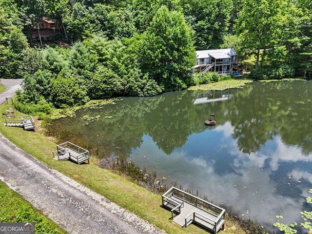 181 Dam Lake Drive, Dillard, GA 30537