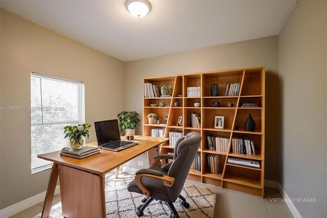 2835 NW 14th St, Fort Lauderdale, FL 33311