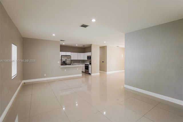 2835 NW 14th St, Fort Lauderdale, FL 33311