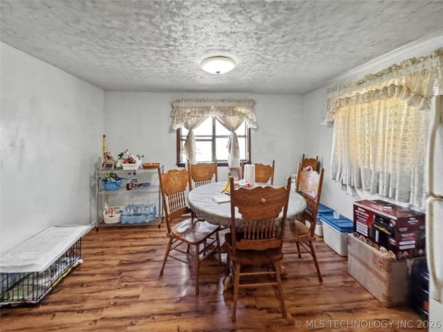 10709 W 660 Road, Hulbert, OK 74441