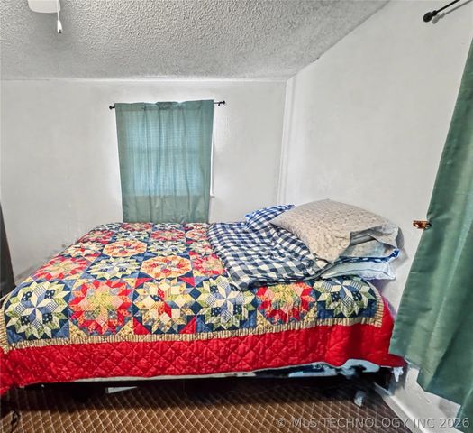 10709 W 660 Road, Hulbert, OK 74441