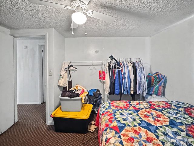 10709 W 660 Road, Hulbert, OK 74441