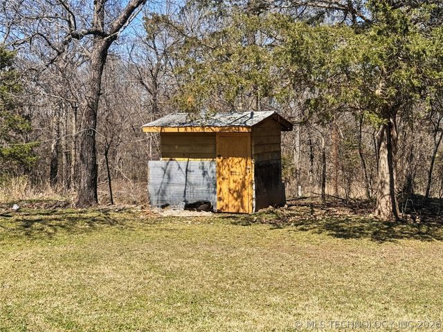 10709 W 660 Road, Hulbert, OK 74441