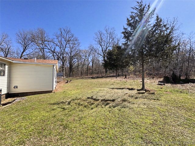 10709 W 660 Road, Hulbert, OK 74441