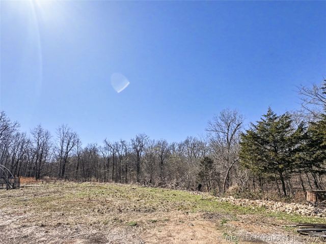 10709 W 660 Road, Hulbert, OK 74441