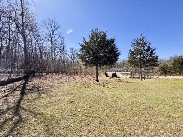 10709 W 660 Road, Hulbert, OK 74441