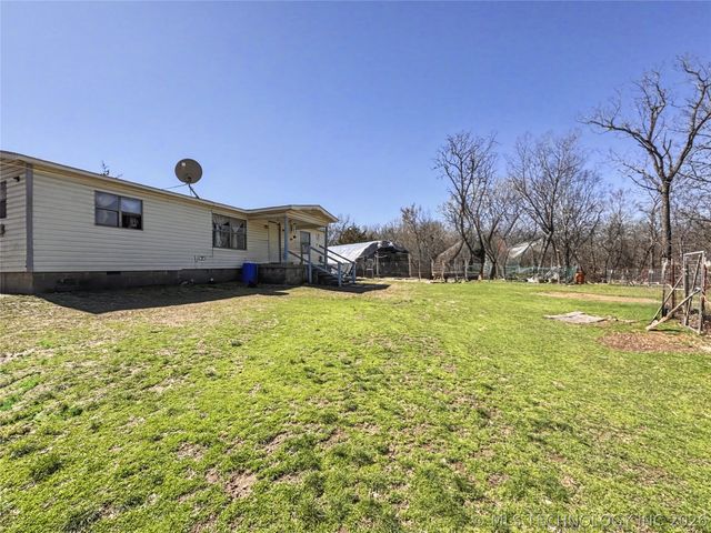 10709 W 660 Road, Hulbert, OK 74441
