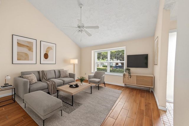 10913 Bexley Drive 913, Houston, TX 77099