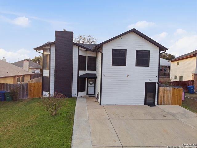 301 Cypressgarden, San Antonio, TX 78245