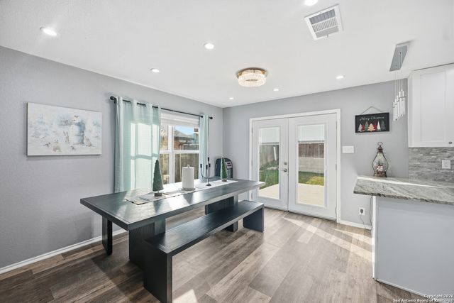 301 Cypressgarden, San Antonio, TX 78245