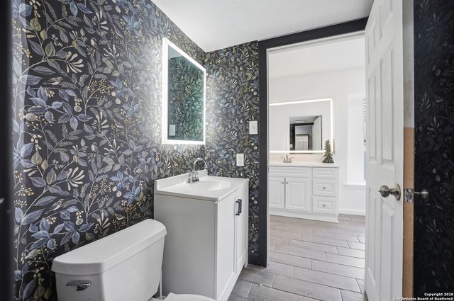 301 Cypressgarden, San Antonio, TX 78245