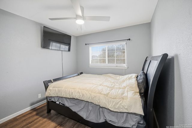 301 Cypressgarden, San Antonio, TX 78245