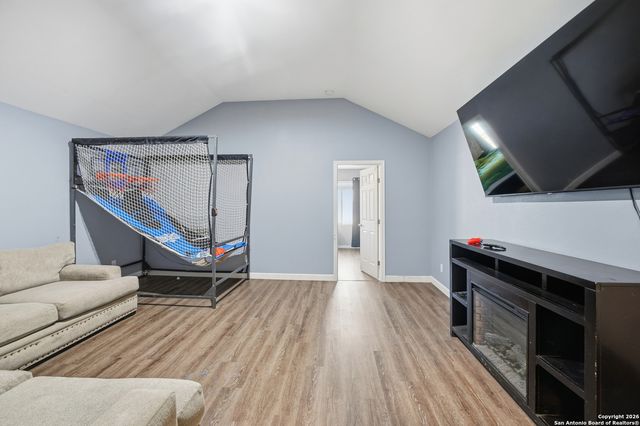 301 Cypressgarden, San Antonio, TX 78245