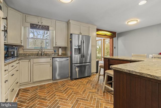 112 WOODLAND AVE, Medford, NJ 08055