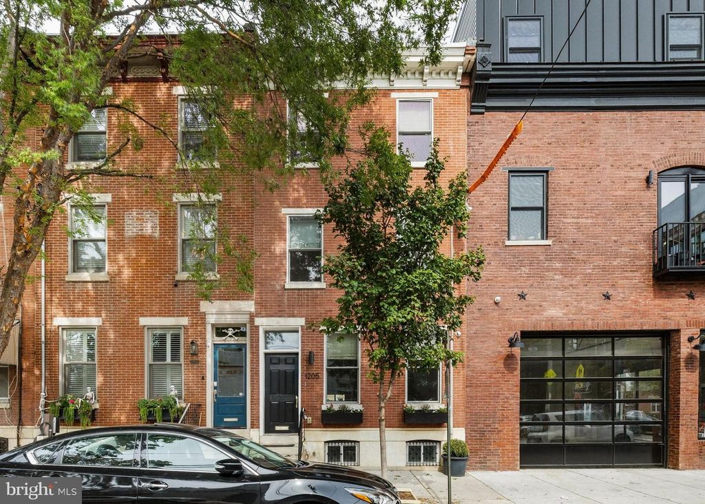 1205 WHARTON ST, Philadelphia, PA 19147