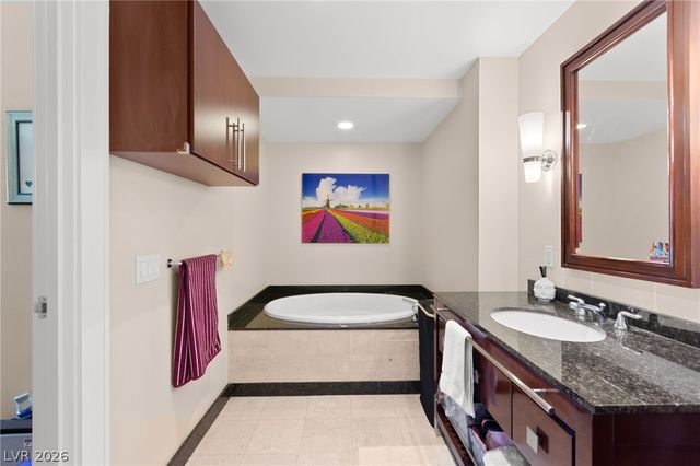 2700 Las Vegas Boulevard 1408, Las Vegas, NV 89109