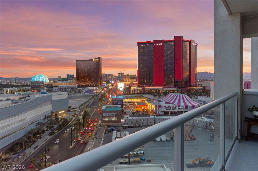 2700 Las Vegas Boulevard 1408, Las Vegas, NV 89109