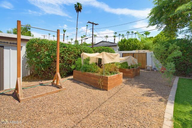 4109 N 34TH Street, Phoenix, AZ 85018