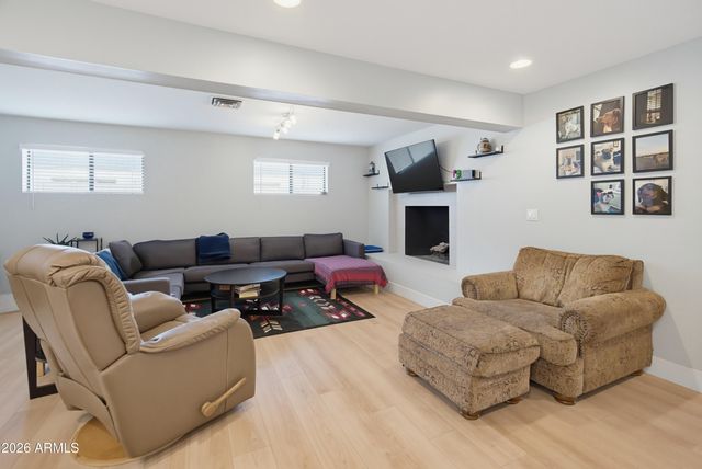 4109 N 34TH Street, Phoenix, AZ 85018