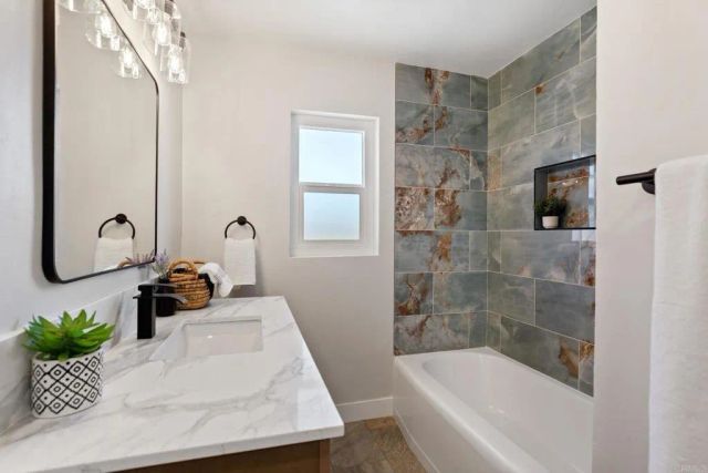 611 9TH Street, Ramona, CA 92065