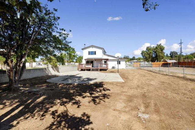 611 9TH Street, Ramona, CA 92065