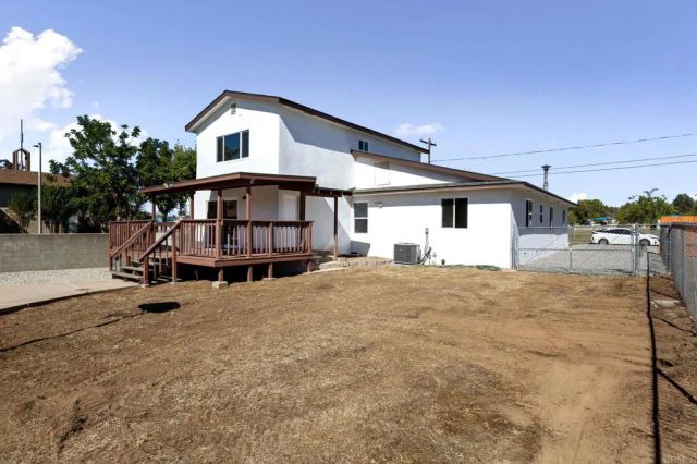 611 9TH Street, Ramona, CA 92065