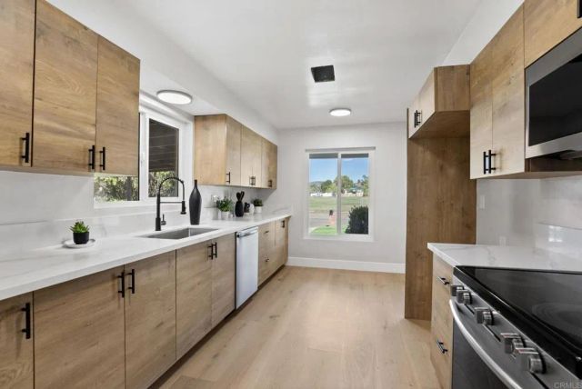 611 9TH Street, Ramona, CA 92065