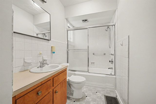 2222 Hoyle Avenue, Grand Rapids, MI 49544