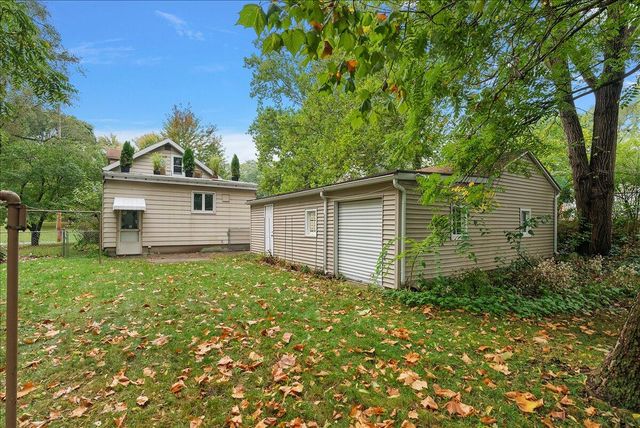 2222 Hoyle Avenue, Grand Rapids, MI 49544