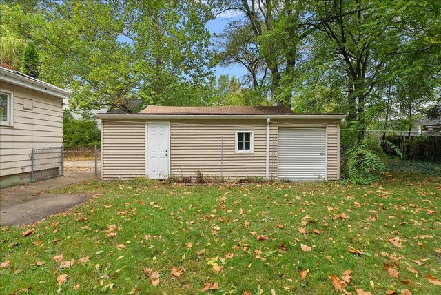 2222 Hoyle Avenue, Grand Rapids, MI 49544