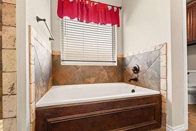 4924 Champlain Place, Edmond, OK 73025