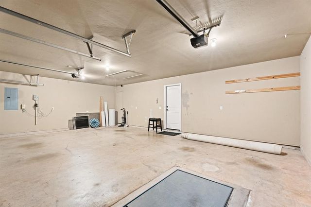 4924 Champlain Place, Edmond, OK 73025