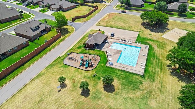 4924 Champlain Place, Edmond, OK 73025