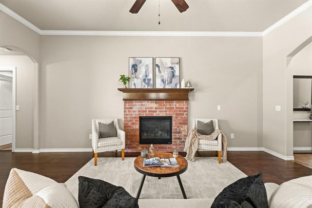 4924 Champlain Place, Edmond, OK 73025