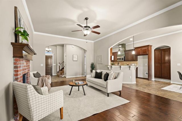 4924 Champlain Place, Edmond, OK 73025