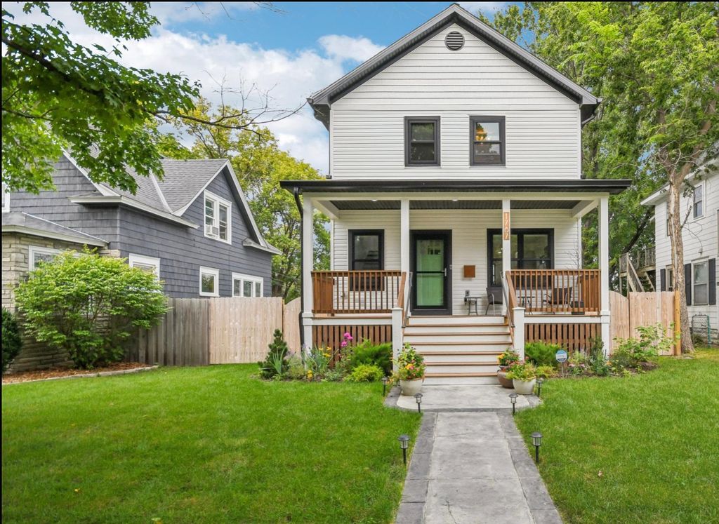 1787 Carroll Avenue, Saint Paul, MN 55104