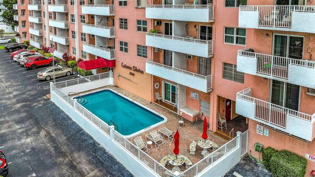 3201 NE 14th St Cswy 501, Pompano Beach, FL 33062