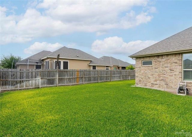 1504 Sparrow Lane, Edinburg, TX 78541