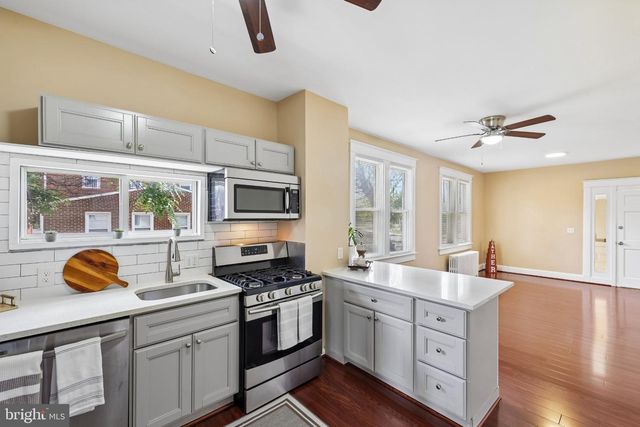 5705 AGER RD, Hyattsville, MD 20782