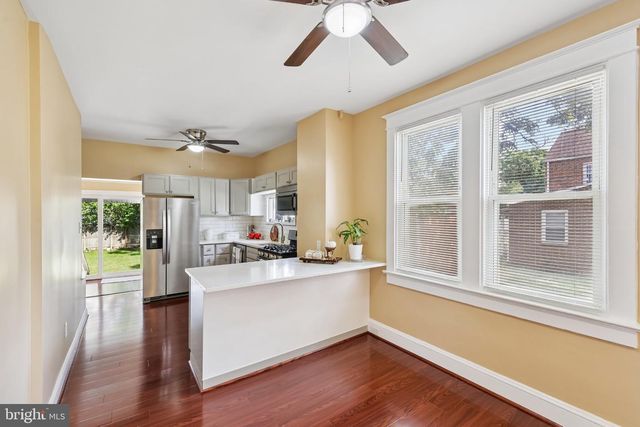 5705 AGER RD, Hyattsville, MD 20782