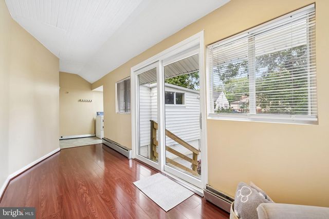 5705 AGER RD, Hyattsville, MD 20782