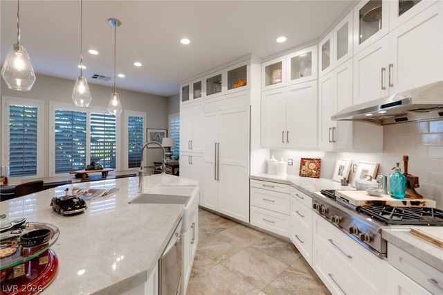 2142 Country Cove Court, Las Vegas, NV 89135