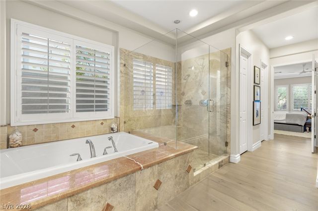 2142 Country Cove Court, Las Vegas, NV 89135