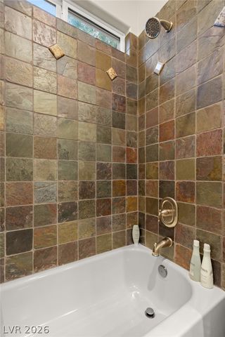 2142 Country Cove Court, Las Vegas, NV 89135