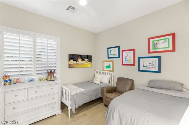 2142 Country Cove Court, Las Vegas, NV 89135