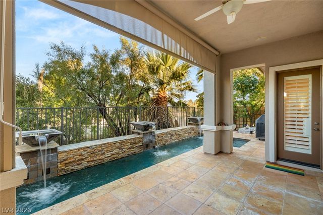 2142 Country Cove Court, Las Vegas, NV 89135