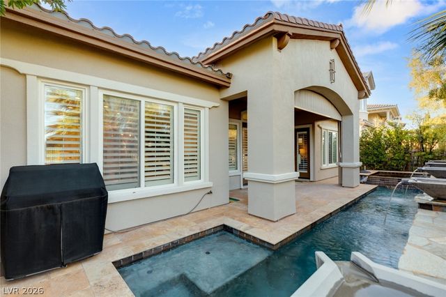 2142 Country Cove Court, Las Vegas, NV 89135
