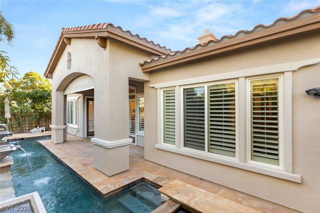 2142 Country Cove Court, Las Vegas, NV 89135